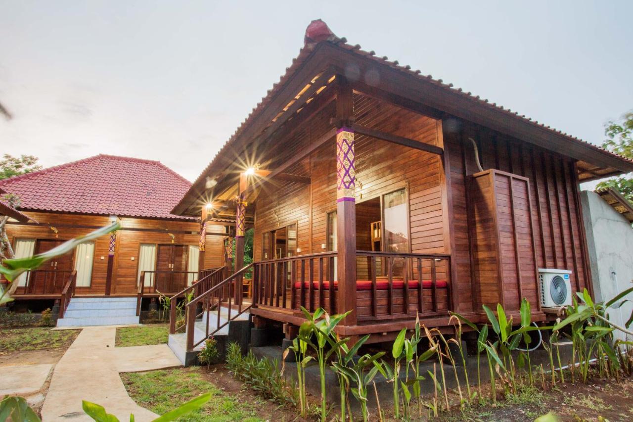 Uma Hostel Lembongan Zewnętrze zdjęcie