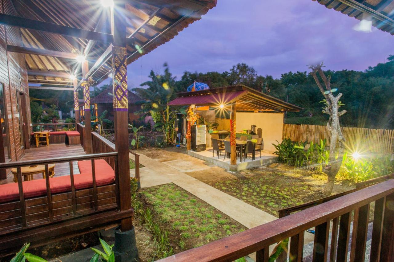 Uma Hostel Lembongan Zewnętrze zdjęcie