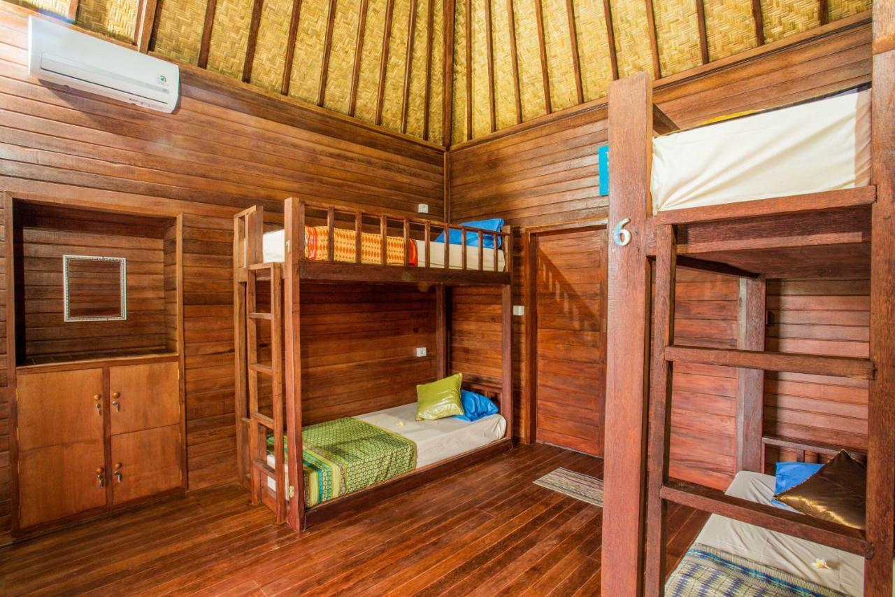 Uma Hostel Lembongan Zewnętrze zdjęcie